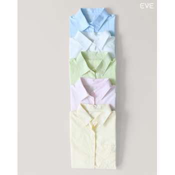 Short-Sleeve Button-Down: A Modern Twist