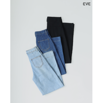 Wide-Leg High-Waisted Denim Pant