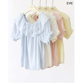 Chic Off-Shoulder Ruffle Top