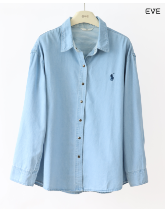 Classic Denim Shirt for Everyday Elegance