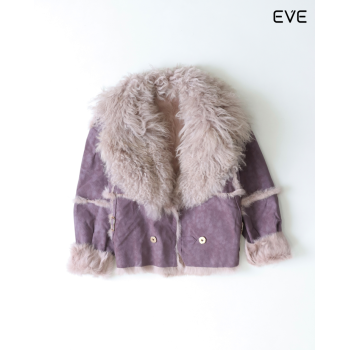 Elevate Your Winter Style: The Ultimate Faux-Shearling Statement Jacket