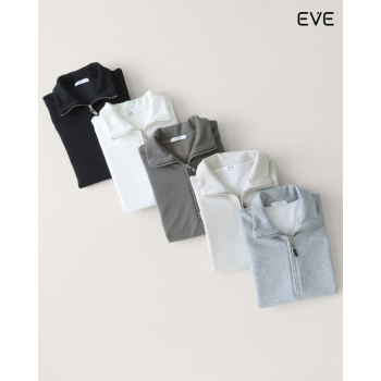 Effortless Comfort: The Half-Zip Essential Sweater