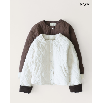 Casual Elegance: The Reversible Quilted Snap-Front Jacket