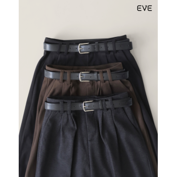 Pleated Wide-Leg Trousers: Tailored Elegance