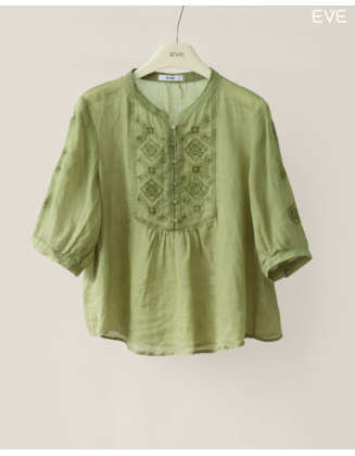 Folkloric Flair: The Embroidered Top