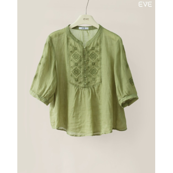 Folkloric Flair: The Embroidered Top
