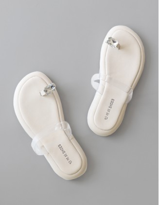 Sandal